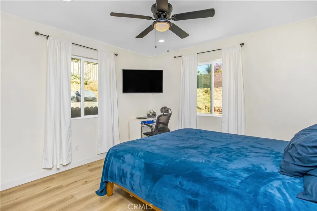 35688 Date Avenue, Yucaipa, California 92399 home-pic-40